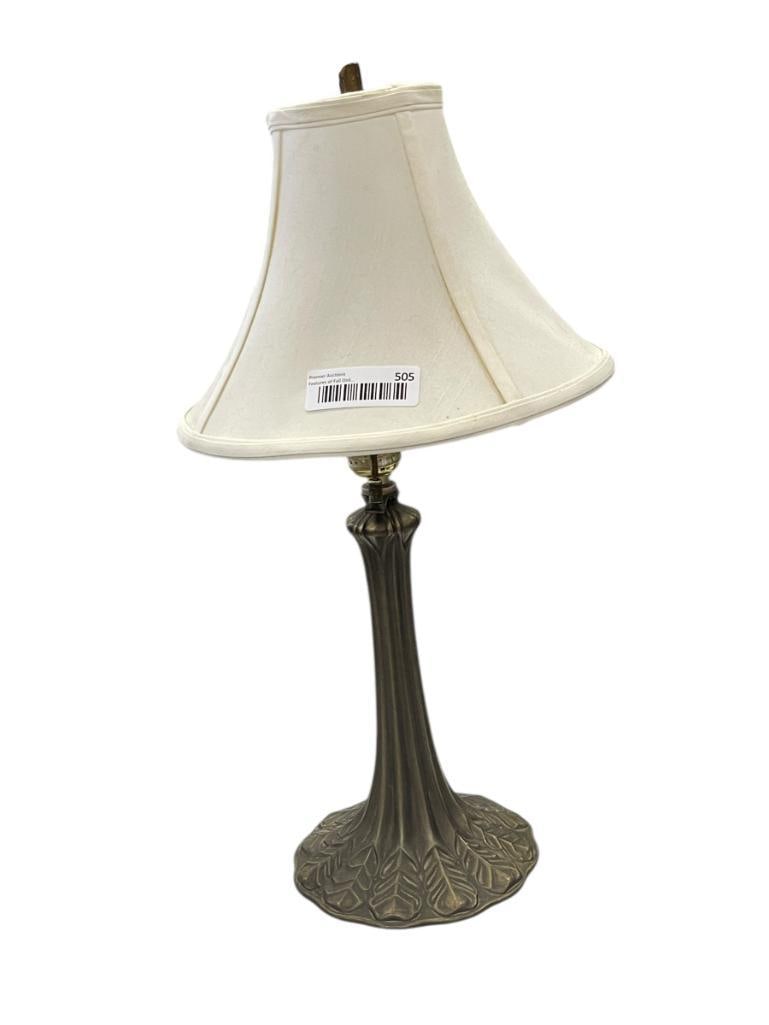BRONZE FINISH METAL LEAF DESIGN TABLE LAMP WITH FABRIC SHADE: 21" H