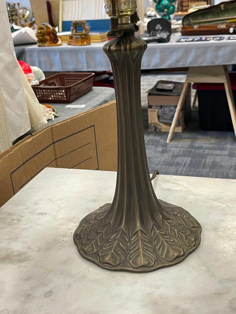 BRONZE FINISH METAL LEAF DESIGN TABLE LAMP WITH FABRIC SHADE - 3