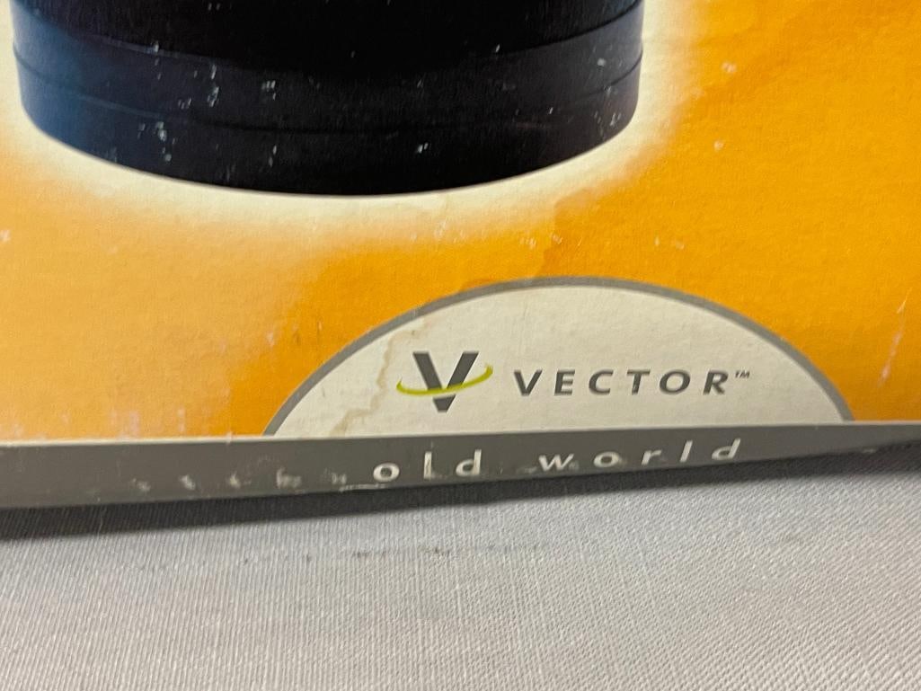 INDOOR / OUTDOOR RECHARGEABLE LAMP BY VECTOR OLD WORLD - 5