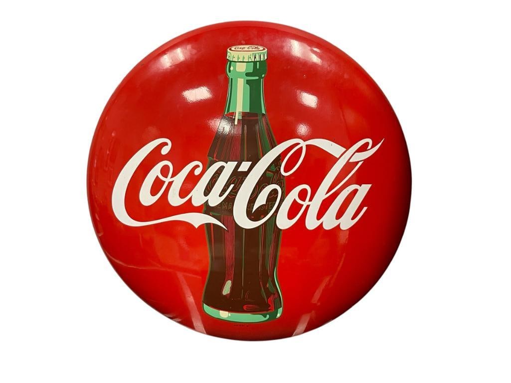 1940'S - 1960'S COCA-COLA PORCELAIN ENAMELED ADVERTISING BUTTON SIGN: SOME LIGHT WEAR, OVERALL GOOD COLOR 24" ROUND