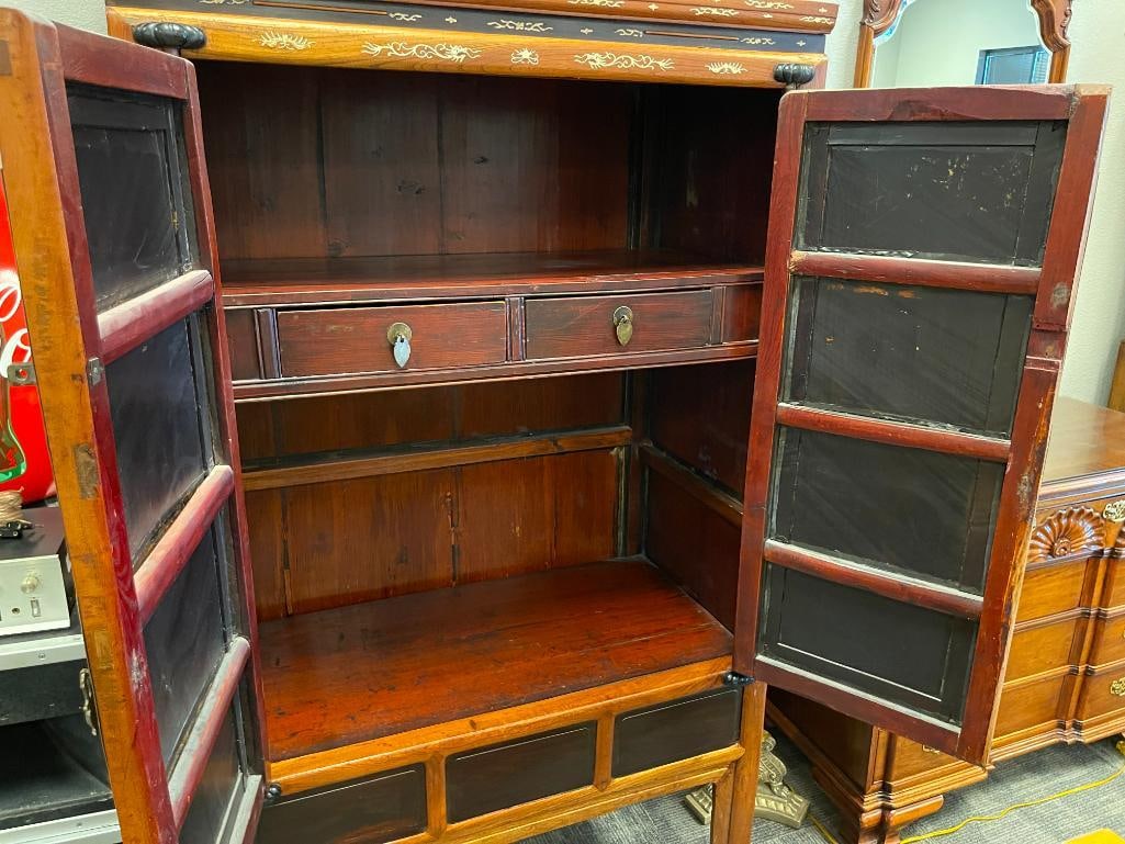 BEAUTIFUL LATE 19TH CENTURY CHINESE WEDDING CABINET WITH INTRICATE INLAY AND OVERLAY DESIGN - 10
