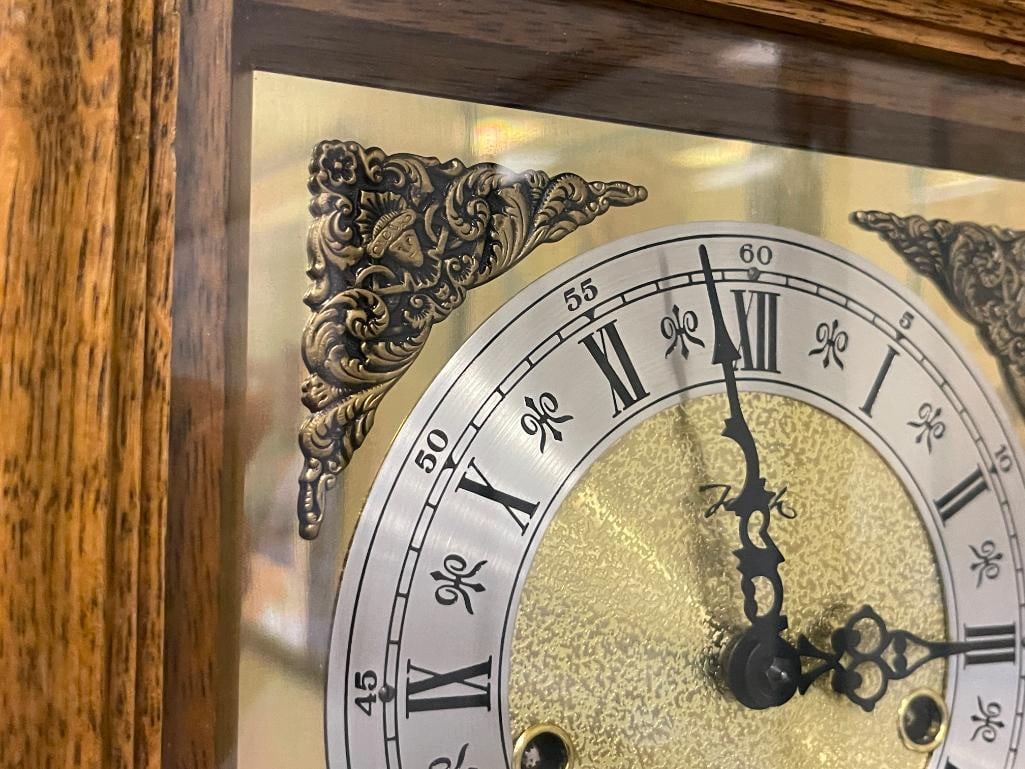 VINTAGE GERMAN MADE OAK 8-DAY WALL CLOCK - 3