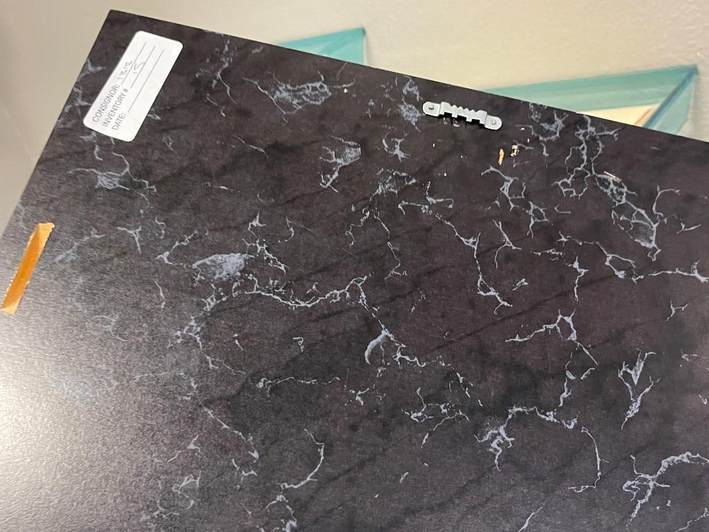 LAWRENCE TAYLOR PHOTOGRAPH PLAQUE WITH 1988 TOPPS CARD AND ENGRAVED PLATE - 6