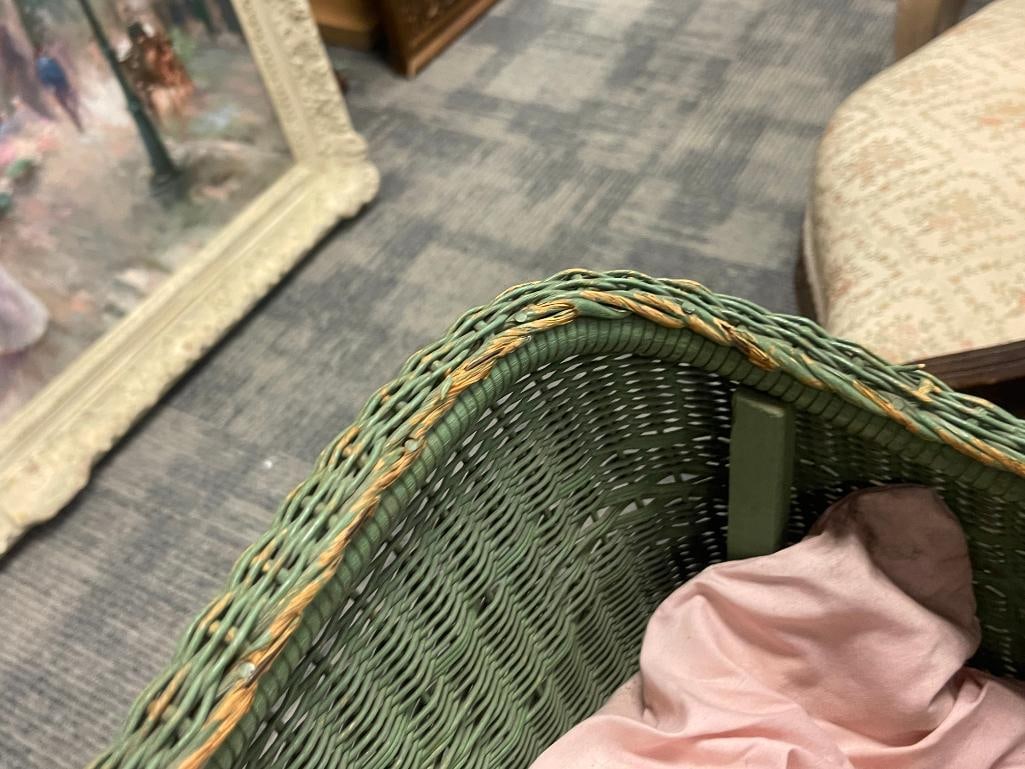 CIRCA 1917 LLOYD LOOM PRODUCTS WIKER AND METAL BABY CARRIAGE - 7