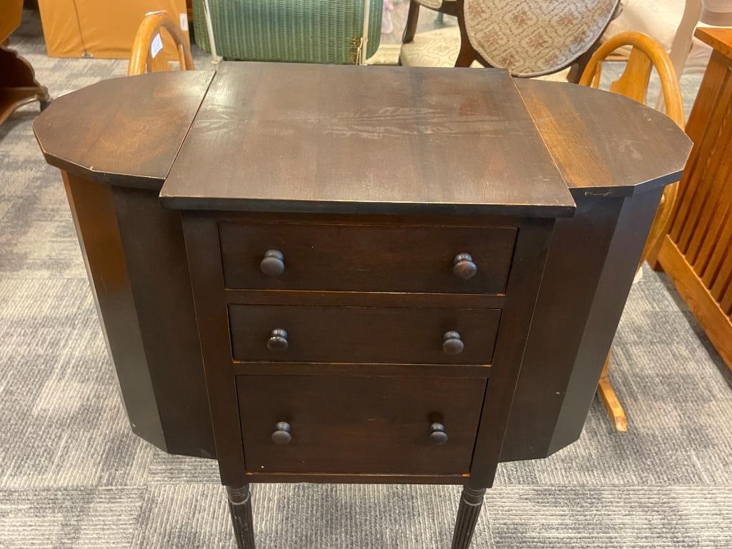 IMPERIAL FURNITURE CO. MARTHA WASHINGTON SEWING TABLE MADE FROM MAHOGANY - 2