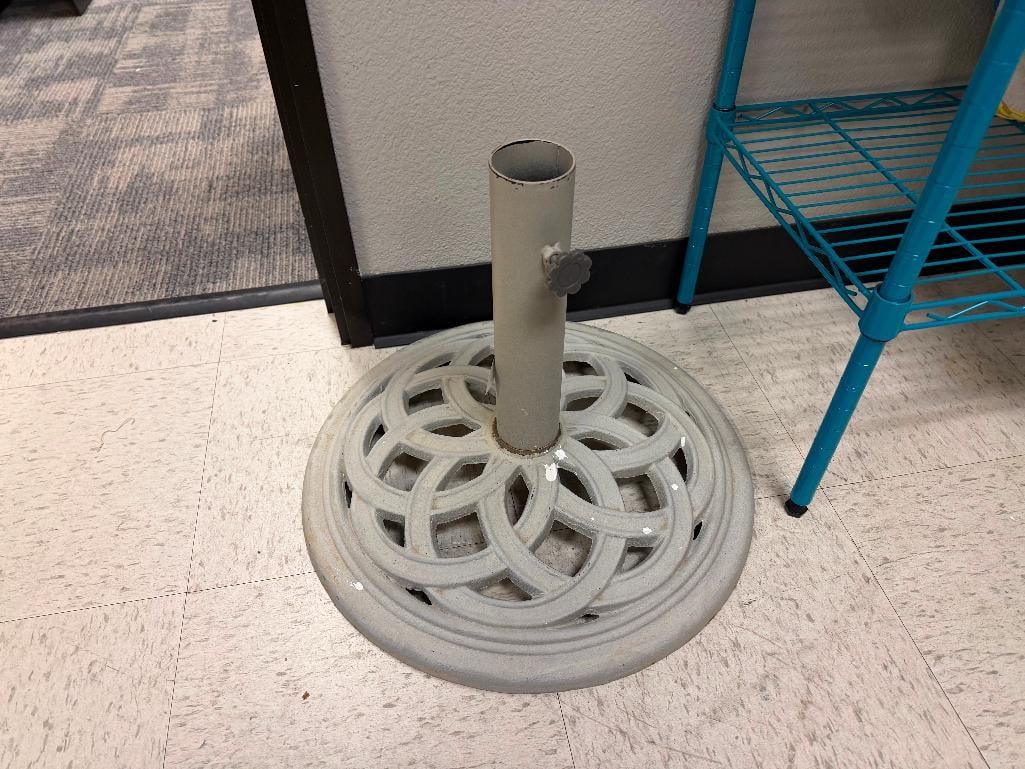 CAST IRON ASH GRAY UMBRELLA STAND - 2