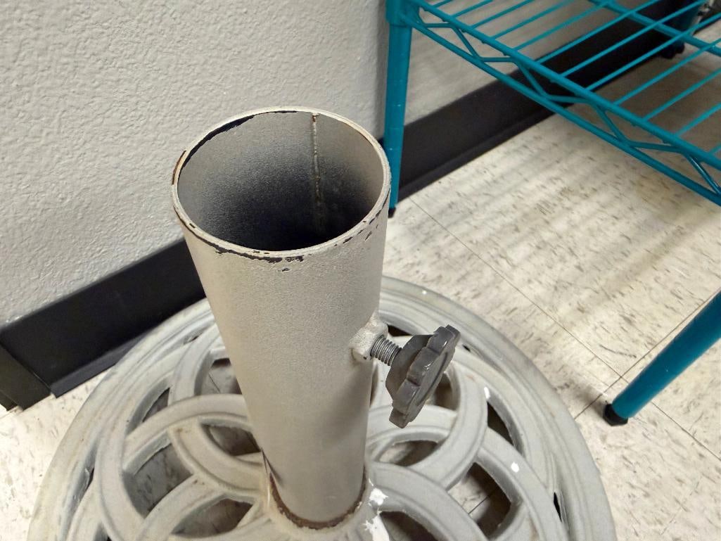CAST IRON ASH GRAY UMBRELLA STAND - 3