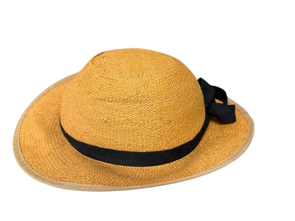 YAKKAY MODEL SMART2 BICYCLE HELMET WITH STRAW OVERLAY HELMET TOPPER FOR STYLISH DESIGN - 2