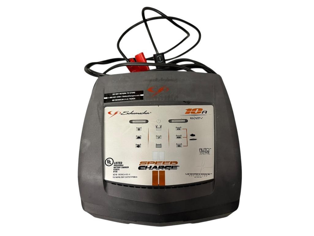 SCHUMACHER ELECTRIC MODEL 10A SPEED CHARGE AUTOMATIC BATTERY CHARGER: 6V/12V, WITH CABLES 7" 