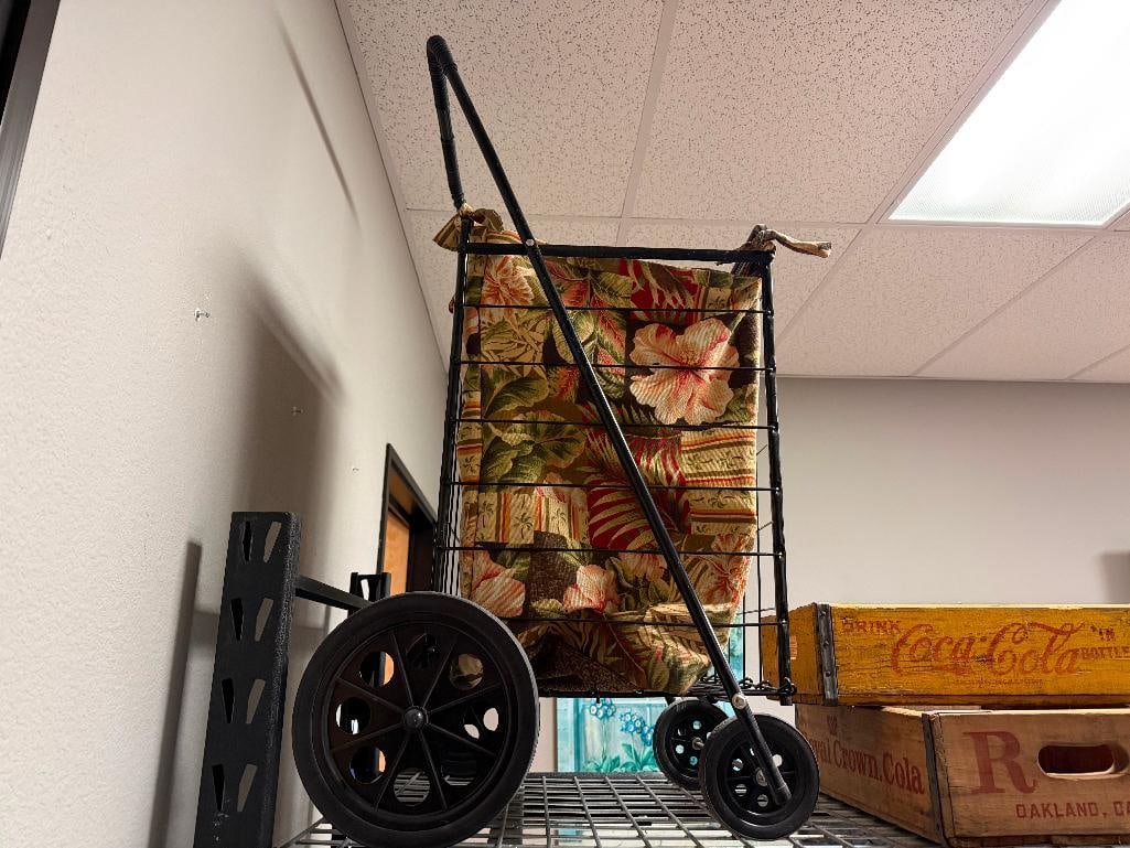 METAL WIRE FOLDING CART WITH FLORAL LINEN LINER - 3