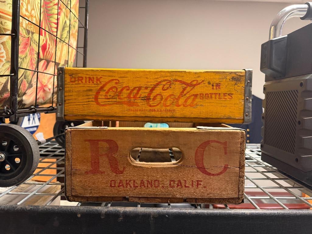 TWO VINTAGE WOODEN SODA CRATES INCLUDING COCA-COLA AND ROYAL CROWN COLA - 3