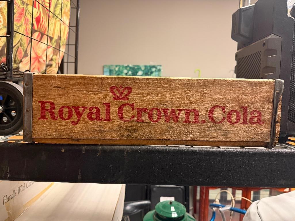TWO VINTAGE WOODEN SODA CRATES INCLUDING COCA-COLA AND ROYAL CROWN COLA - 7
