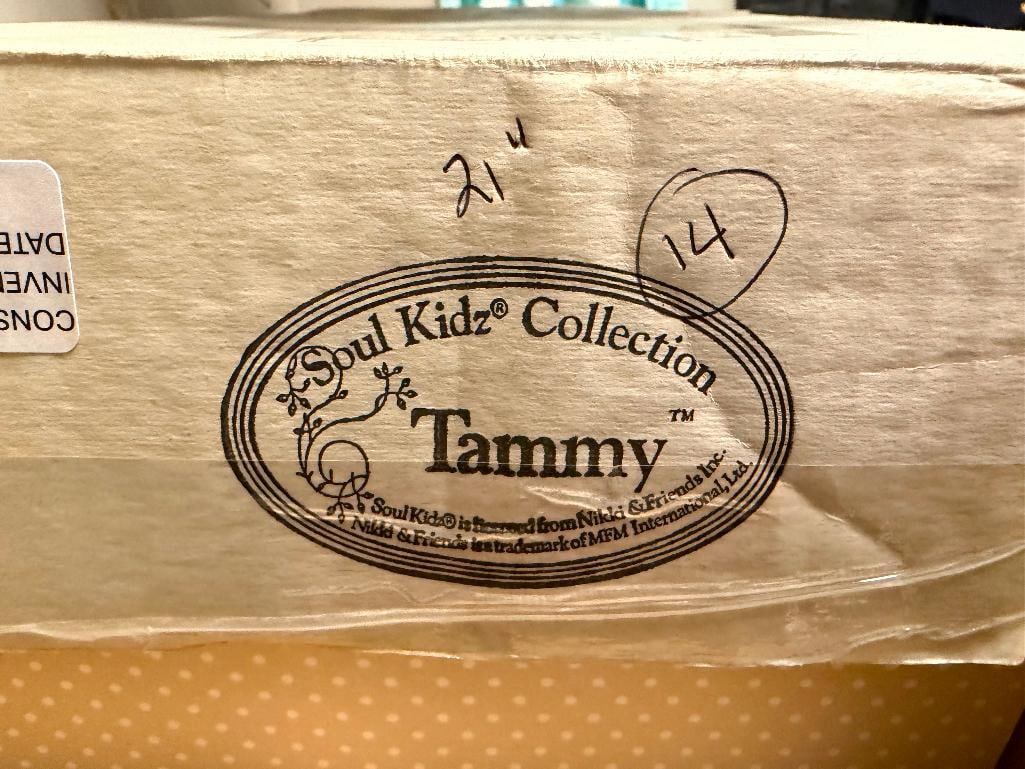 NINE COLLECTIBLE PORCELAIN DOLLS INCLUDING ORIGINAL BOXES - 4