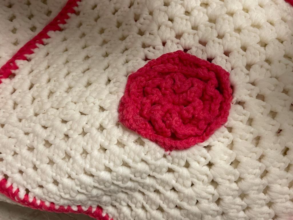 TWO QUILTS INCLUDING A WOOL QUILT BEDSPREAD WITH PINK FLOWERS - 5