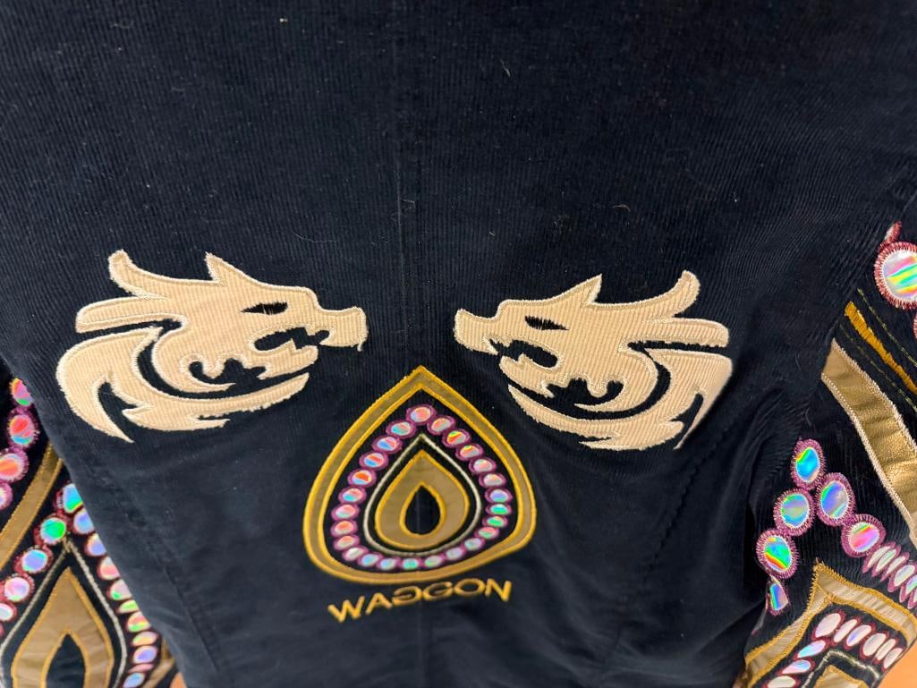 WAGGON PARIS DESIGNER JACKET LONG JACKET FEATURING DRAGON MOTIF AND IRIDESCENT ACCENTS - 5