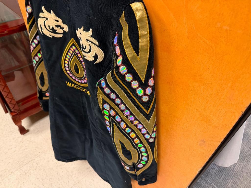 WAGGON PARIS DESIGNER JACKET LONG JACKET FEATURING DRAGON MOTIF AND IRIDESCENT ACCENTS - 6