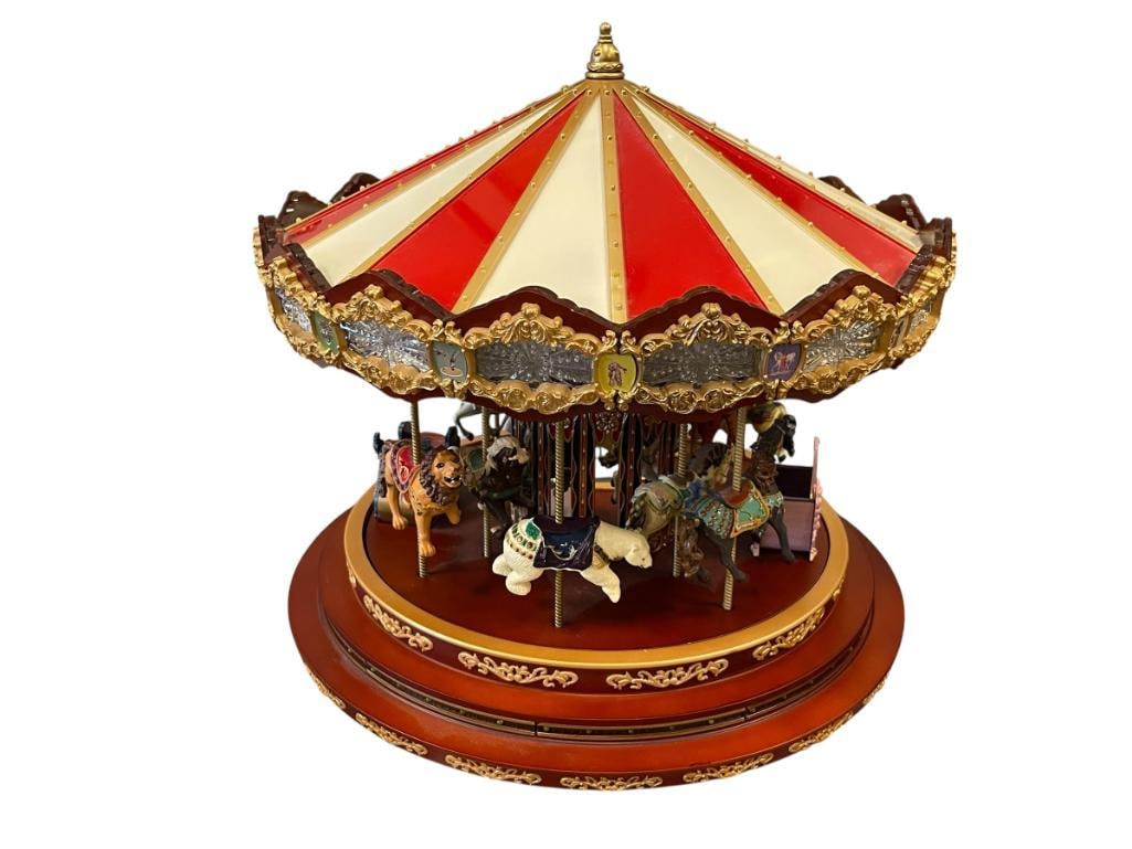 MR. CHRISTMAS LARGE MARQUEE DELUXE CAROUSEL (1 of 7)