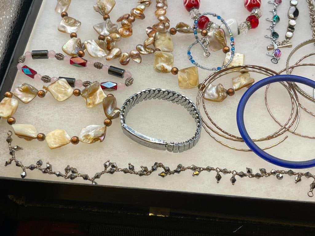 COLLECTION OF LADIES FASHION JEWELRY BRACELETS - 2