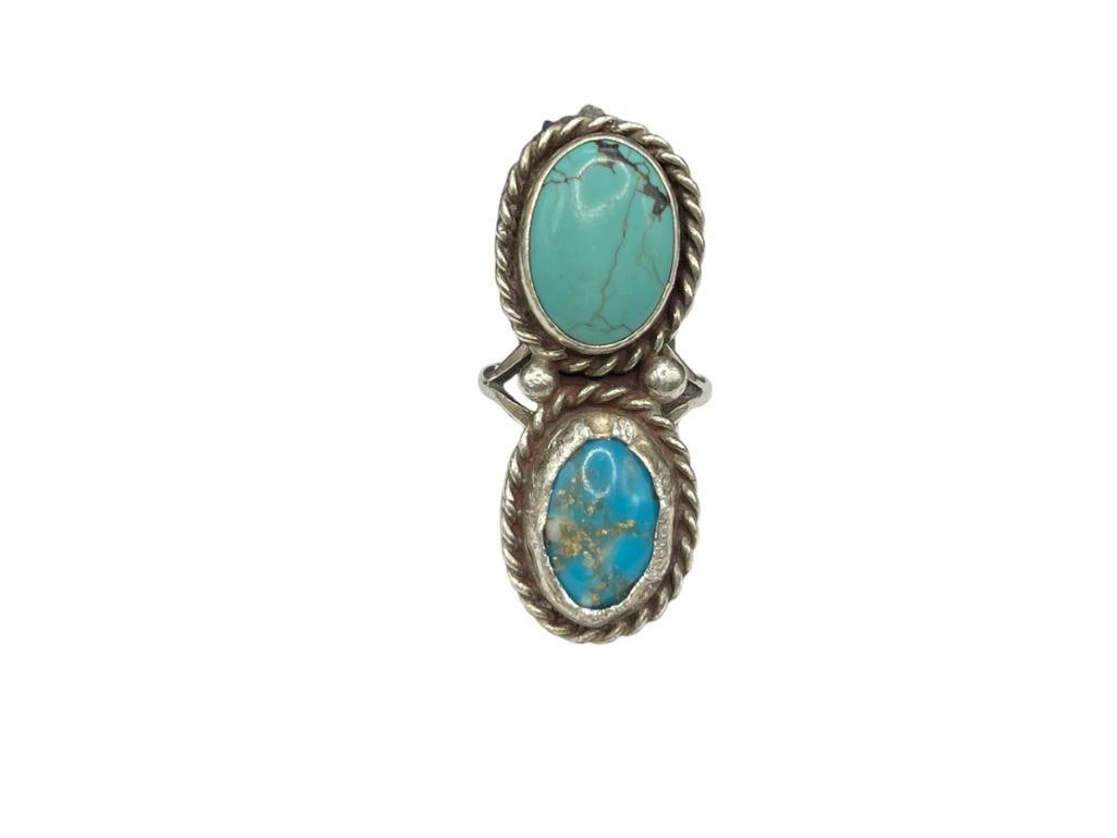 VINTAGE NAVAJO STERLING SILVER DUAL TURQUOISE RING (1 of 5)