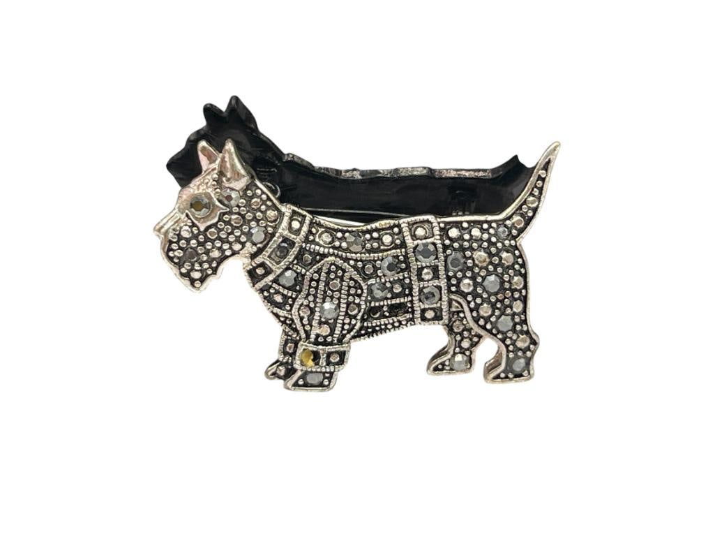 SILVER PLATED MARCASITE SCOTTIE DOG BROOCH: MISSING ONE MARCASITE 1 3/4", 10.15 GRAMS 
