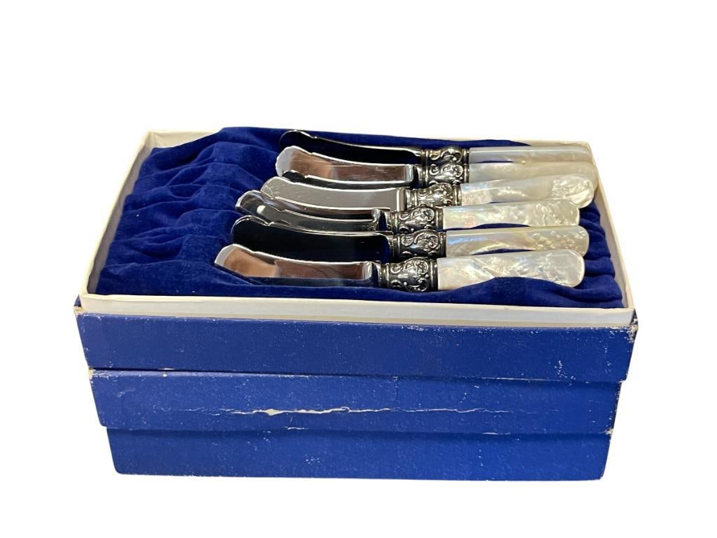 LEWITT AND LANDER'S FRARY & CLARK SPREADING KNIVES WITHMOTHER OF PEARL HANDLES (1 of 8)