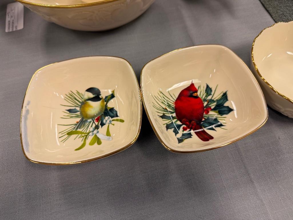 SIX PIECES OF LENOX IVORY AND GOLD CHINA FRUITS OF LIFE BOWL, WINTER GREETINGS BOWLS, - 3
