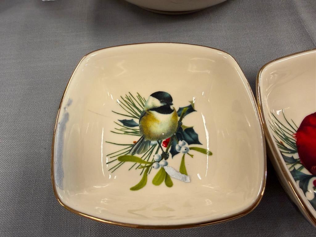 SIX PIECES OF LENOX IVORY AND GOLD CHINA FRUITS OF LIFE BOWL, WINTER GREETINGS BOWLS, - 4