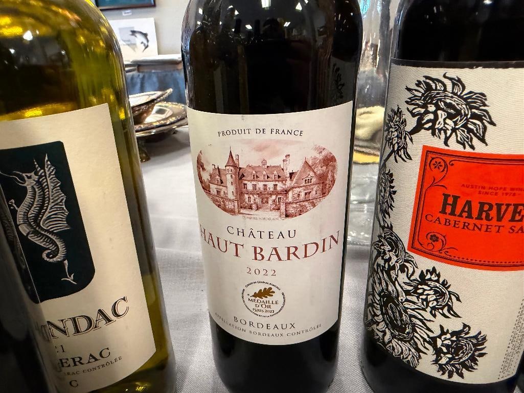 15 BOTTLES OF WINE CHARDONNAY, CABERNET SAUVIGNON, RED WINE, CHATEAU - 15