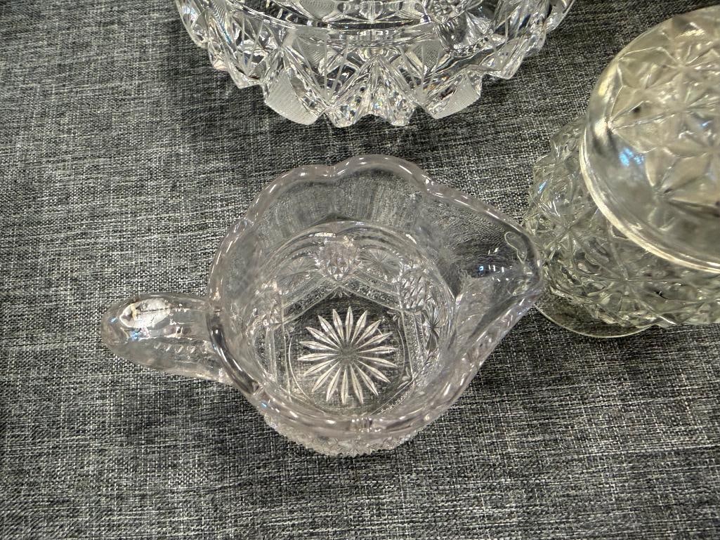 VINTAGE FENTON DAISY BUTTON BISCUIT JAR AND OTHER COLELCTIBLE GLASSWARE - 19