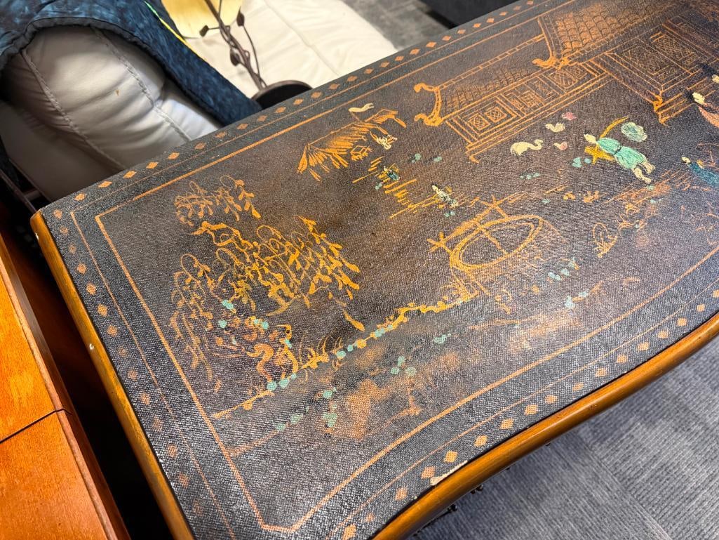 VINTAGE ASIAN LAQCUERED CHINOISERIE CHEST OF DRAWERS FEATURING HANDPAINTED DECORATIONS - 6