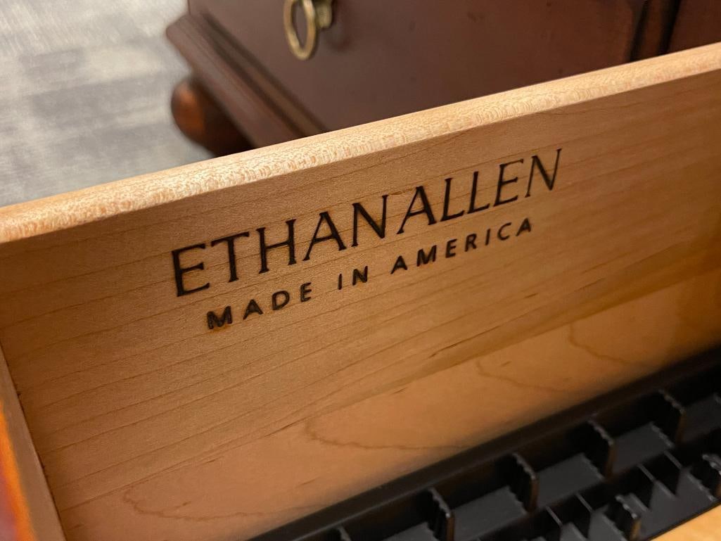 ETHAN ALLEN DARK FINISH CONTEMPORARY TV CABINET / ENTERTAINMENT CENTER - 8