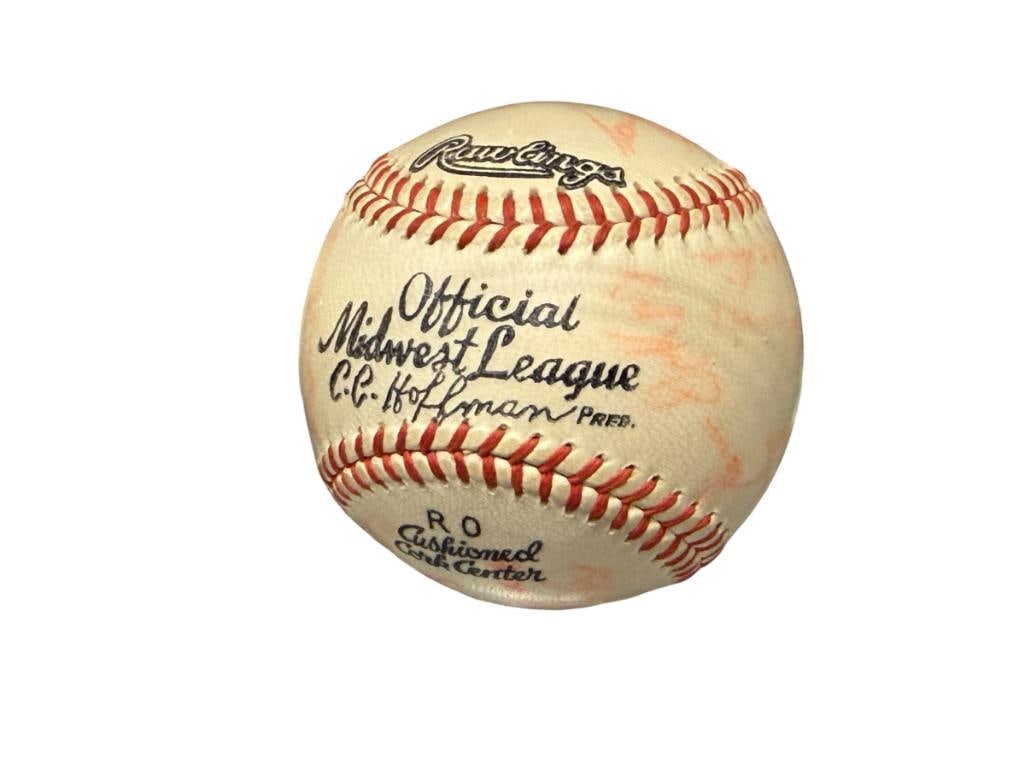 TEAM / SIGNED AUTOGRAPHED MINOR LEAGUE BASEBALL WITH 20 SIGNATURES: SIGNED IN RED INK, INK HAS FADED AND AUTOGRAPHS ARE DIFFICULT TO DECIPHER, FROM THE ESTATE OF A LOCAL RENO, NV DOCTOR AT RENOWN WHO RAN BIG LEAGUE SPORTS MEDICINE BASEBALL CAMP FOR NEARLY 20