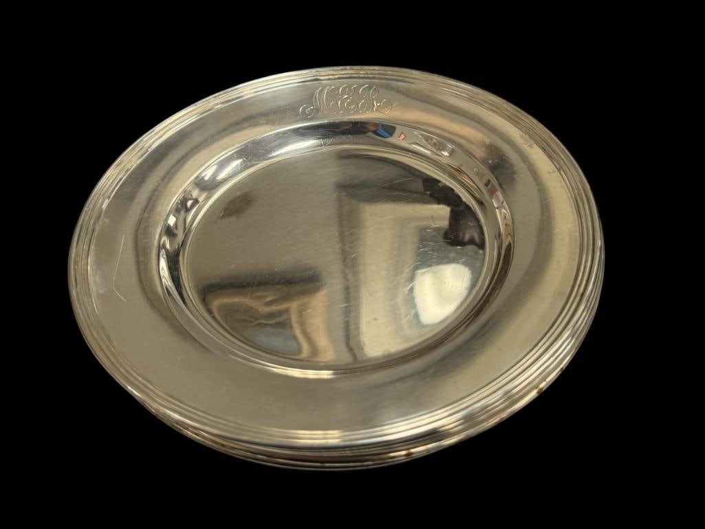VINTAGE INTERNATIONAL STERLING SILVER PLATES TOTAL WEIGHT OF 490 GRAMS (1 of 5)