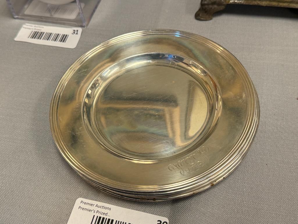 VINTAGE INTERNATIONAL STERLING SILVER PLATES TOTAL WEIGHT OF 490 GRAMS - 3