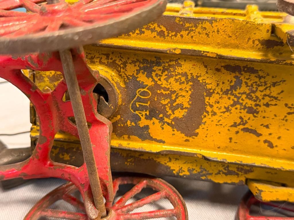 VINTAGE CAST IRON TOY HORSE DRAWN STAKE WAGON POSSIBLY KENTON / HUBLEY / WILKINS - 10
