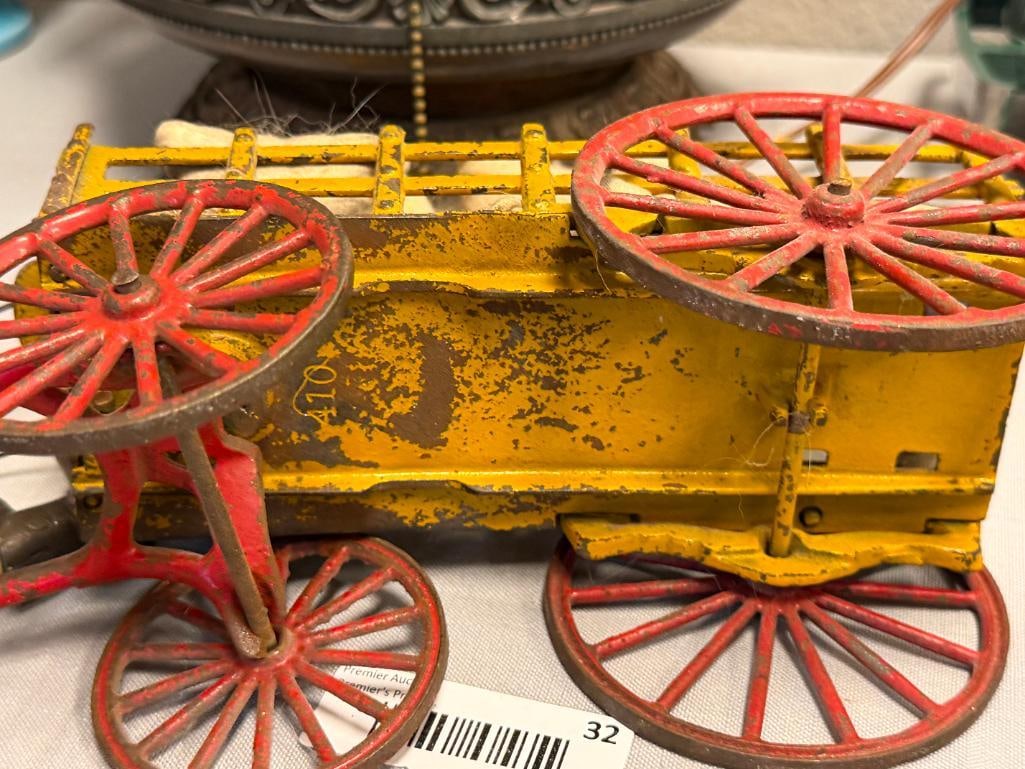VINTAGE CAST IRON TOY HORSE DRAWN STAKE WAGON POSSIBLY KENTON / HUBLEY / WILKINS - 9