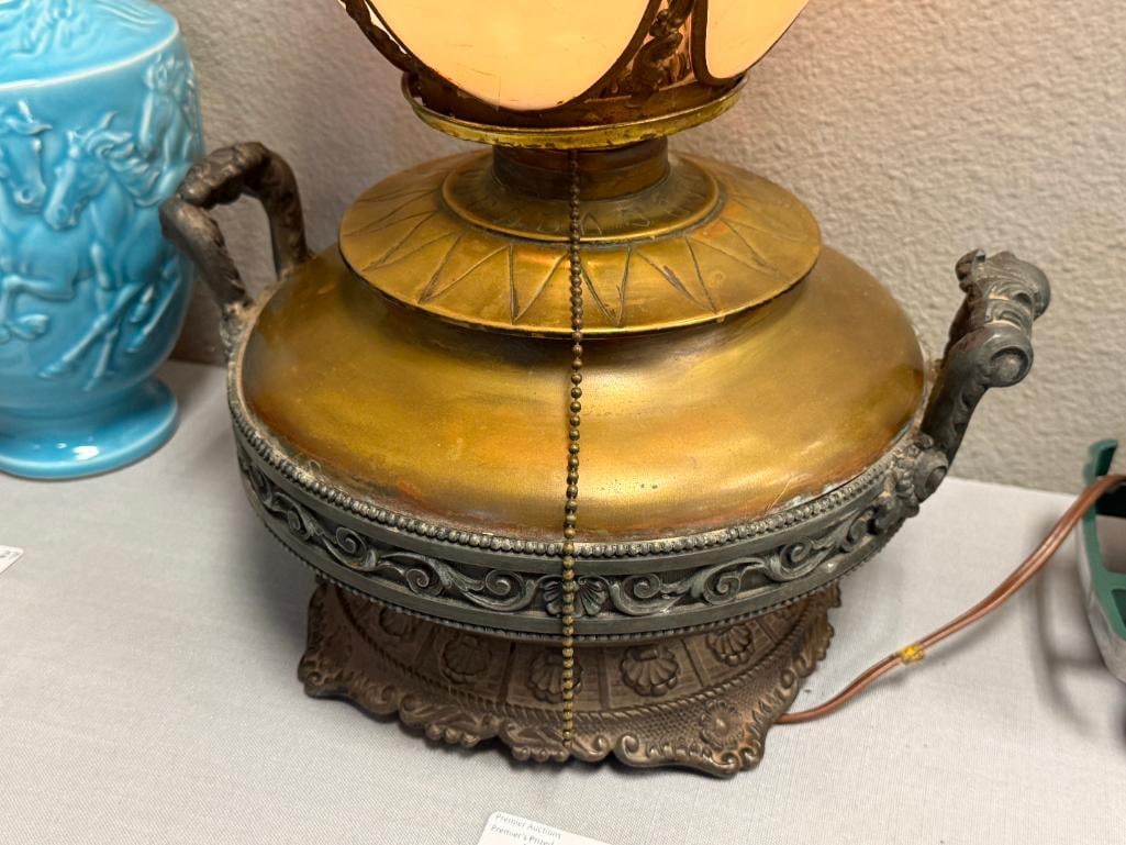 ANTIQUE BRADLEY & HUBBARD ART NOUVEAU STYLE ORNATE PARLOR LAMP WITH ENCASED GLASS SHADE - 3