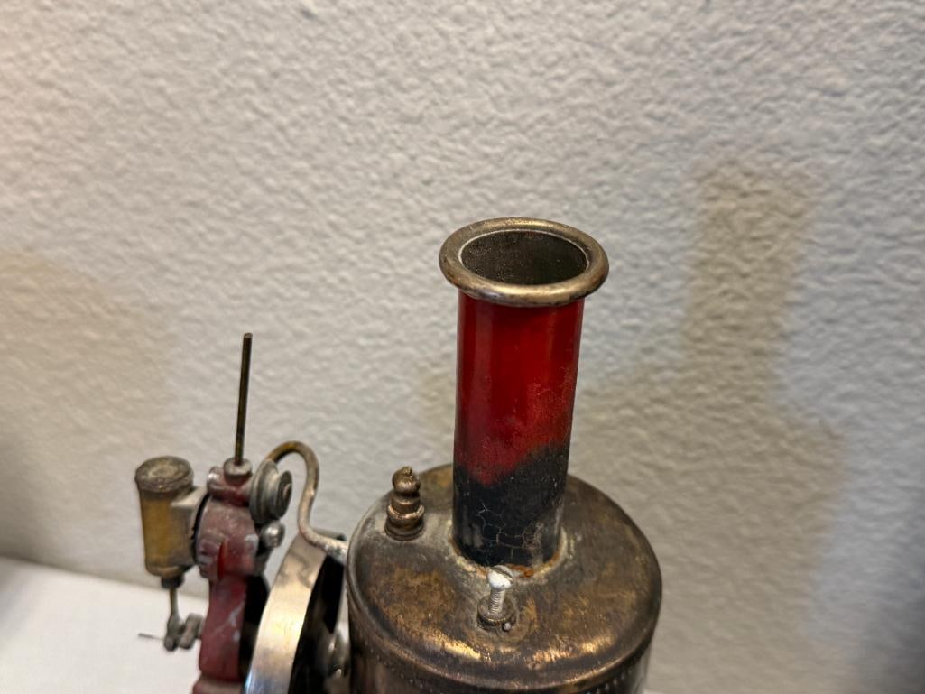 EARLY 1900'S WEEDEN MANUFACTURING CO. REVERSIBLE VERTICAL STEAM ENGINE TOY - 3