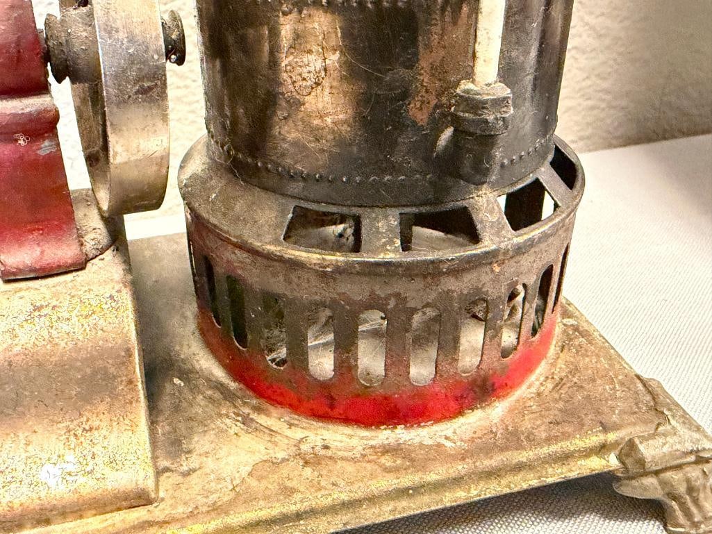 EARLY 1900'S WEEDEN MANUFACTURING CO. REVERSIBLE VERTICAL STEAM ENGINE TOY - 9