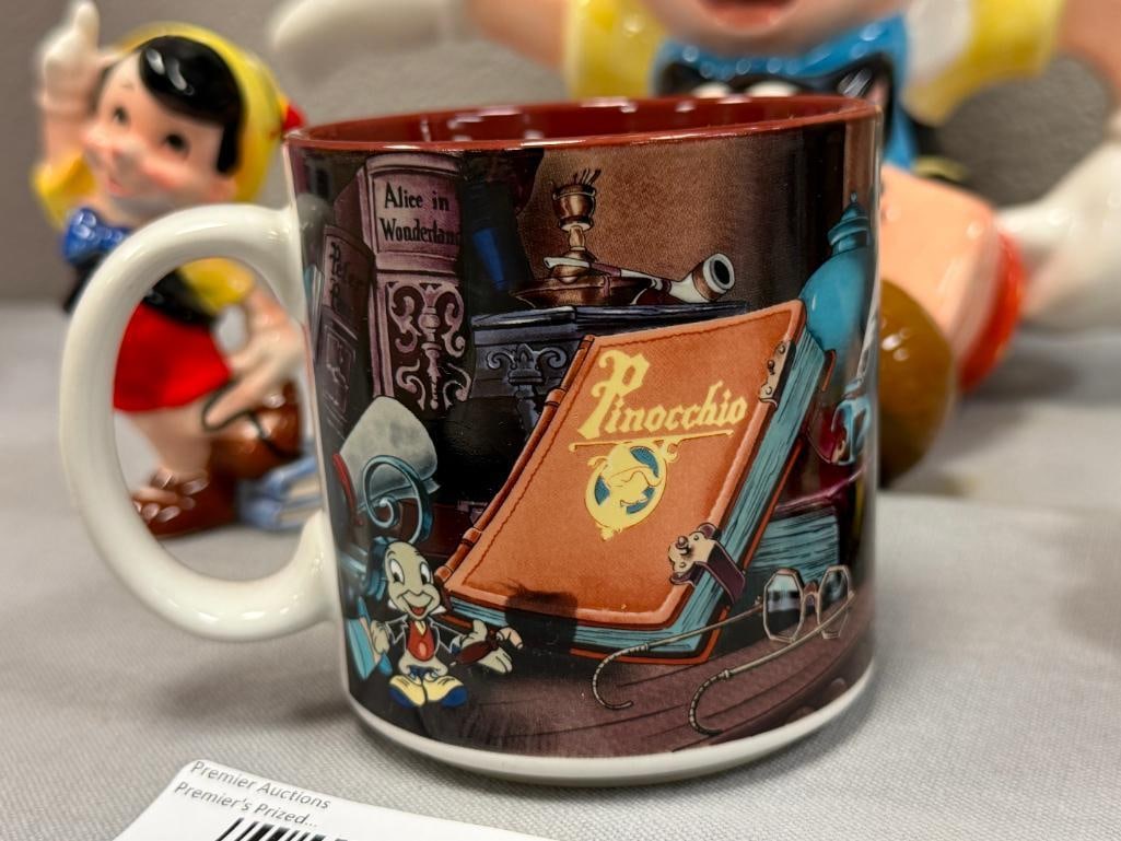 WALT DISNEY PINOCCHIO CERAMIC FIGURAL TEA POT, CHARACTER MUG AND VINTAGE PINOCCHIO FIGURINES - 11