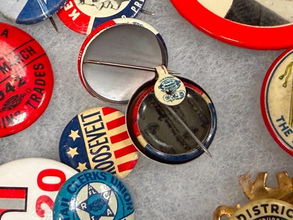 VINTAGE AMERICAN POLITICAL AND UNION BUTTONS NIXON, REAGAN, DEWEY, ROOSEVELT, KENNEDY - 11