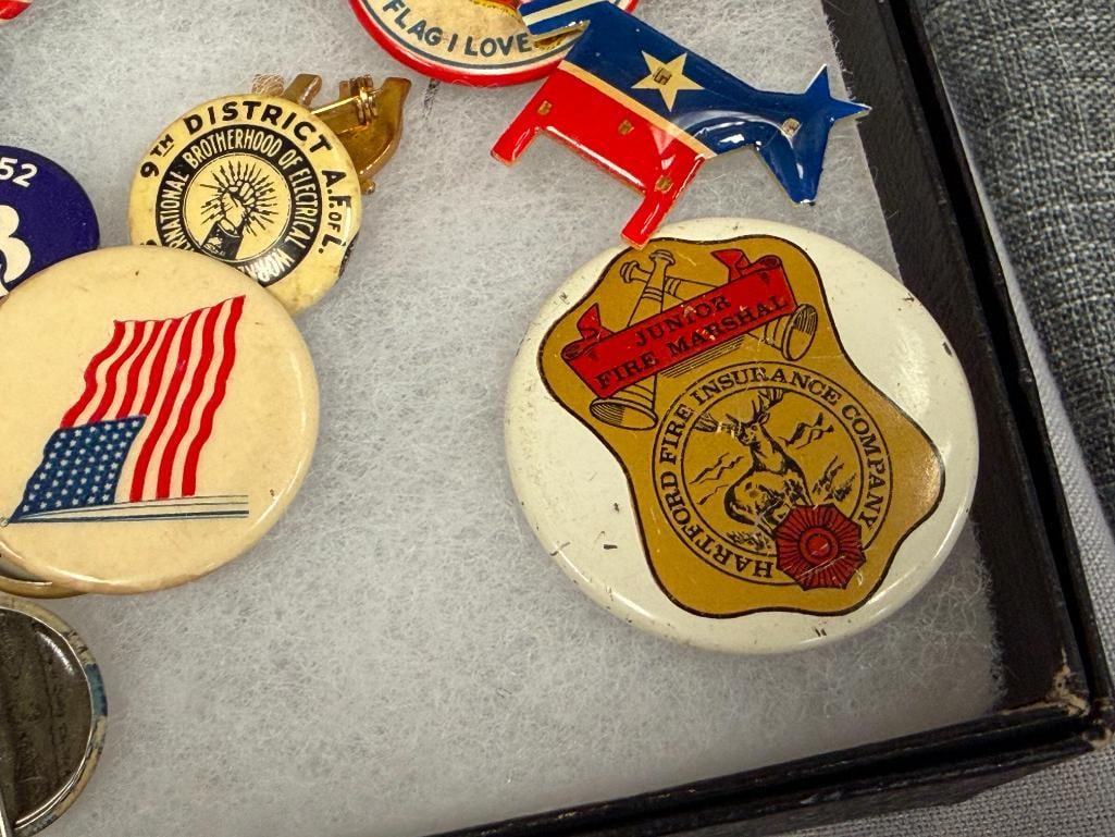 VINTAGE AMERICAN POLITICAL AND UNION BUTTONS NIXON, REAGAN, DEWEY, ROOSEVELT, KENNEDY - 9
