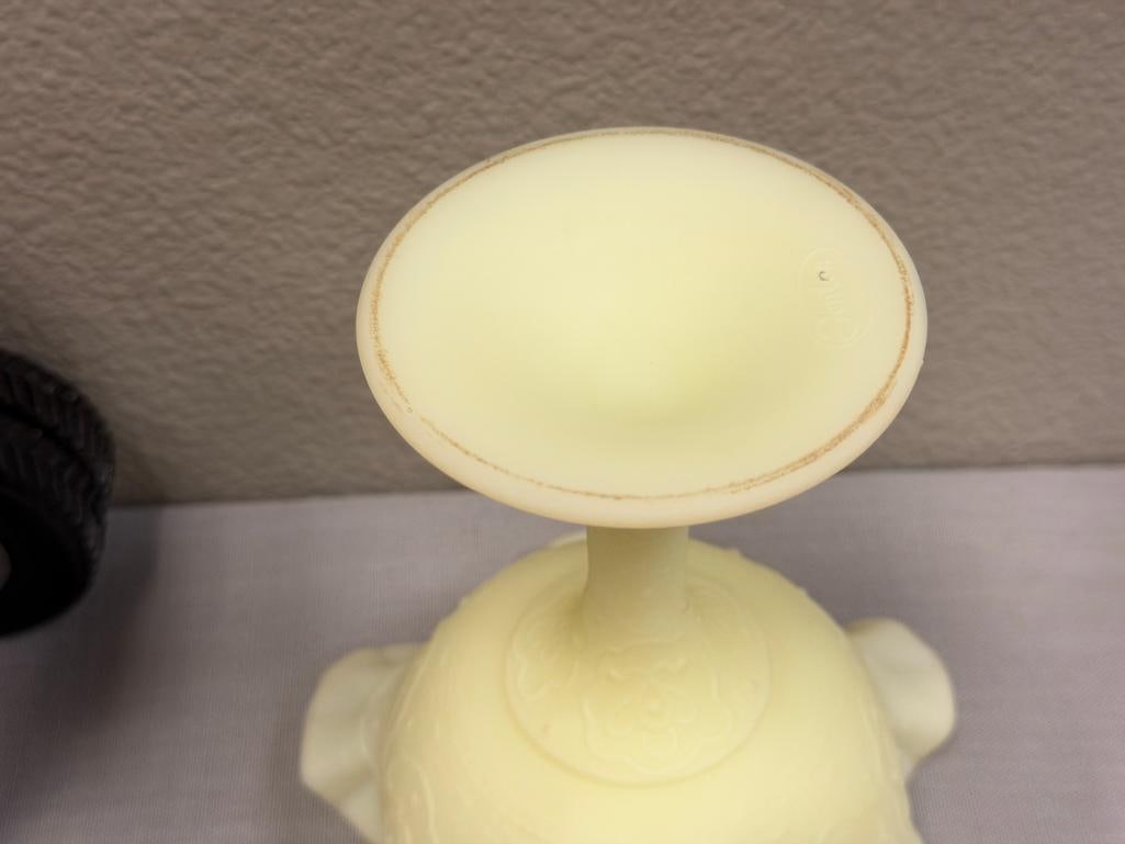 VINTAGE FENTON PERSIAN MEDALLION URANIUM CUSTARD GLASS COMPOTE SATIN FINISH WITH RUFFLED RIM - 7