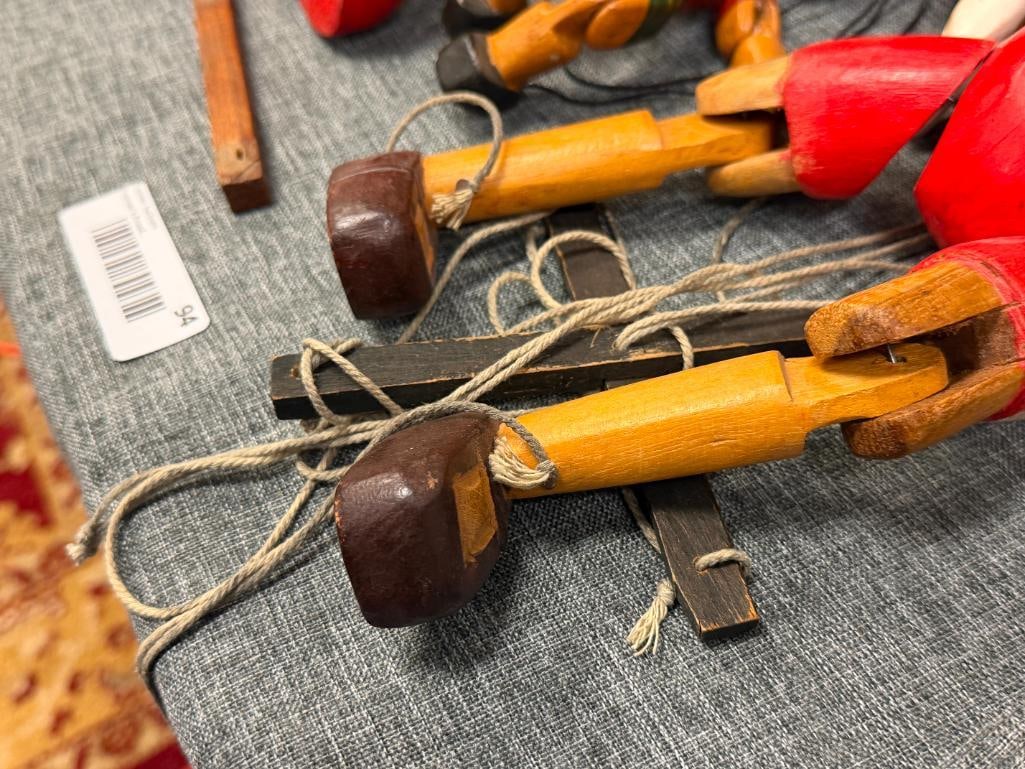 FIVE VINTAGE DISNEY PINOCCHIO WOODEN DOLLS, FIGURINES, AND MARIONETTE PUPPETS - 9