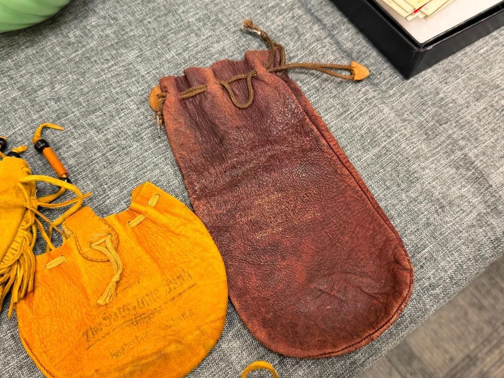 FOUR VINTAGE LEATHER POUCHES, COIN BAGS, AND NATIVE AMERICAN LEATHER MEDICINE POUCH - 7