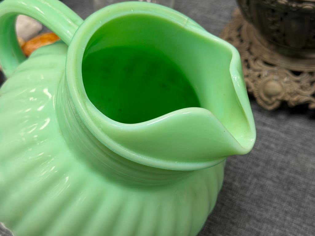 VINTAGE GIBSON JADEITE BALL SHAPPED RIBBED TILT PITCHER - 6