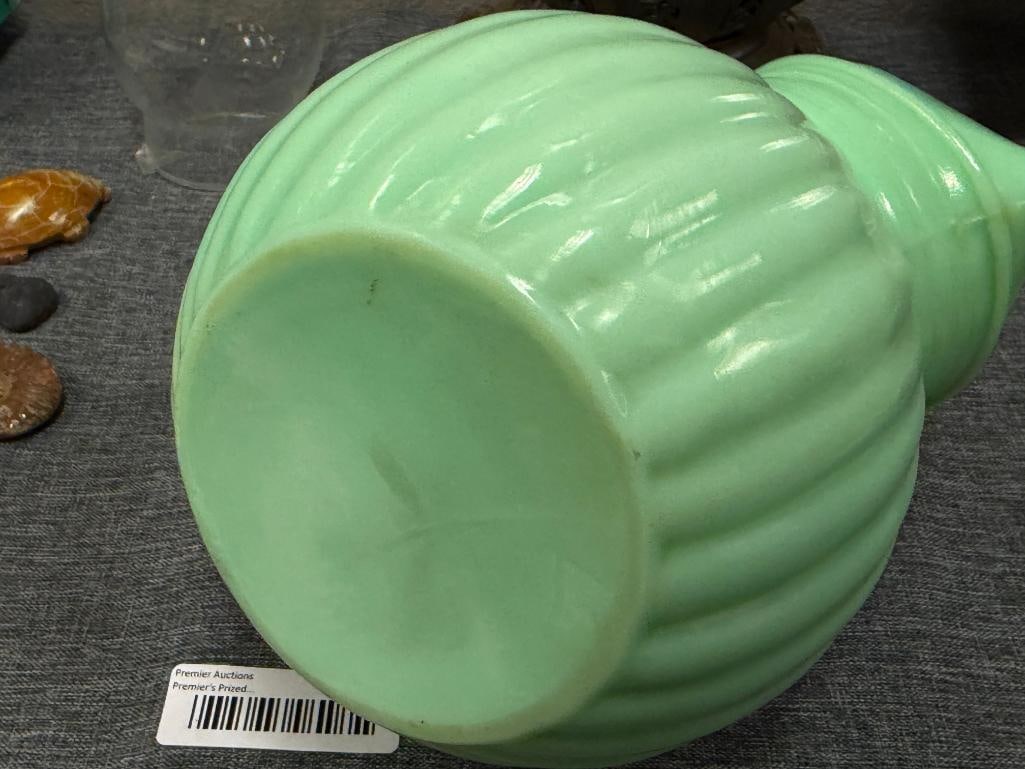 VINTAGE GIBSON JADEITE BALL SHAPPED RIBBED TILT PITCHER - 7