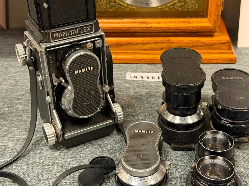 VINTAGE MAMIYA C33 TWIN LENS TLR MEDIUM FORMAT CAMERA 6X6 WITH EXTRA LENSES CIRCA 1960'S - 2