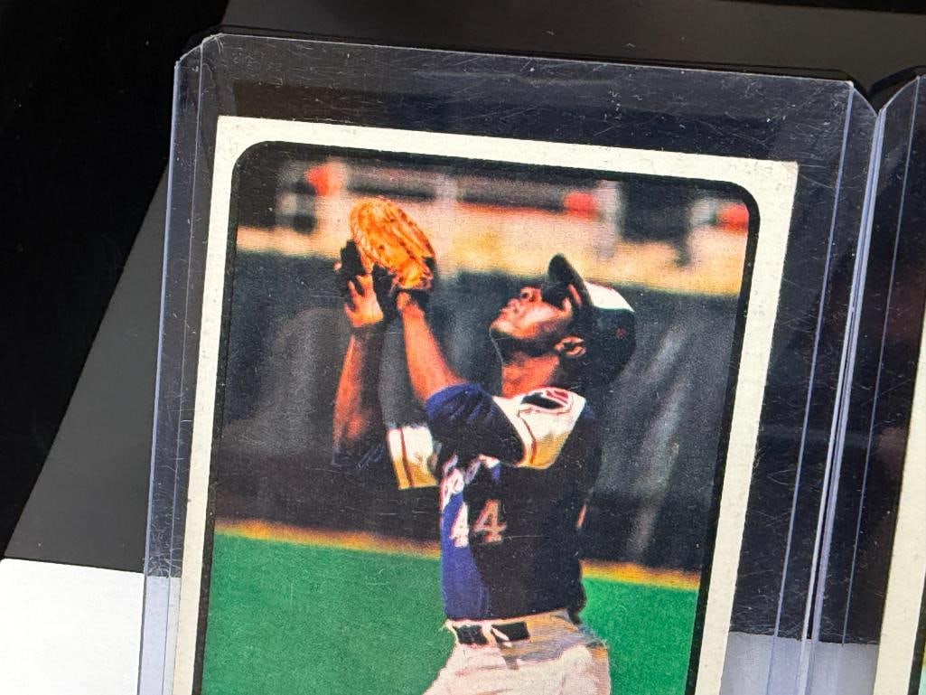 THREE 1973 TOPPS BASEBALL CARDS INCLUDING ROBERTO CLEMENTE, WILLIE MAYS, AND HANK AARON - 3