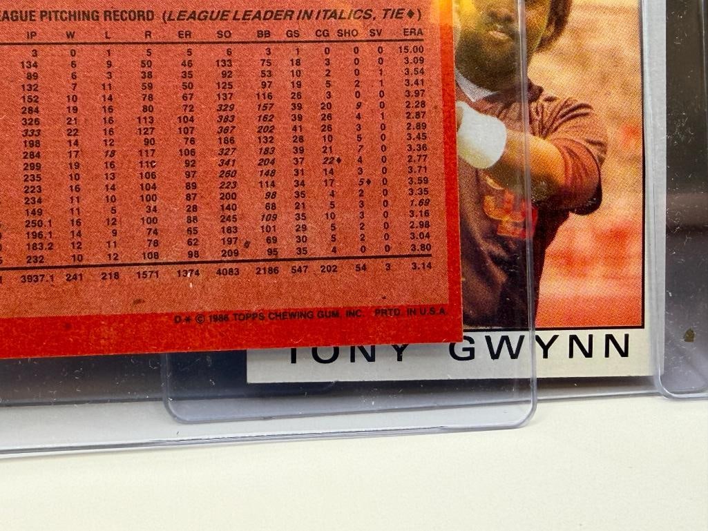 1986 TOPPS BASEBALL CARD SET FEATURING NOLAN RYAN, PETE ROSE, TONY GWYNN, AND MORE - 10